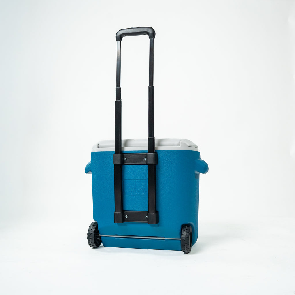 HIELERA 28 QT. OCEAN CON RUEDAS Y JALADERA