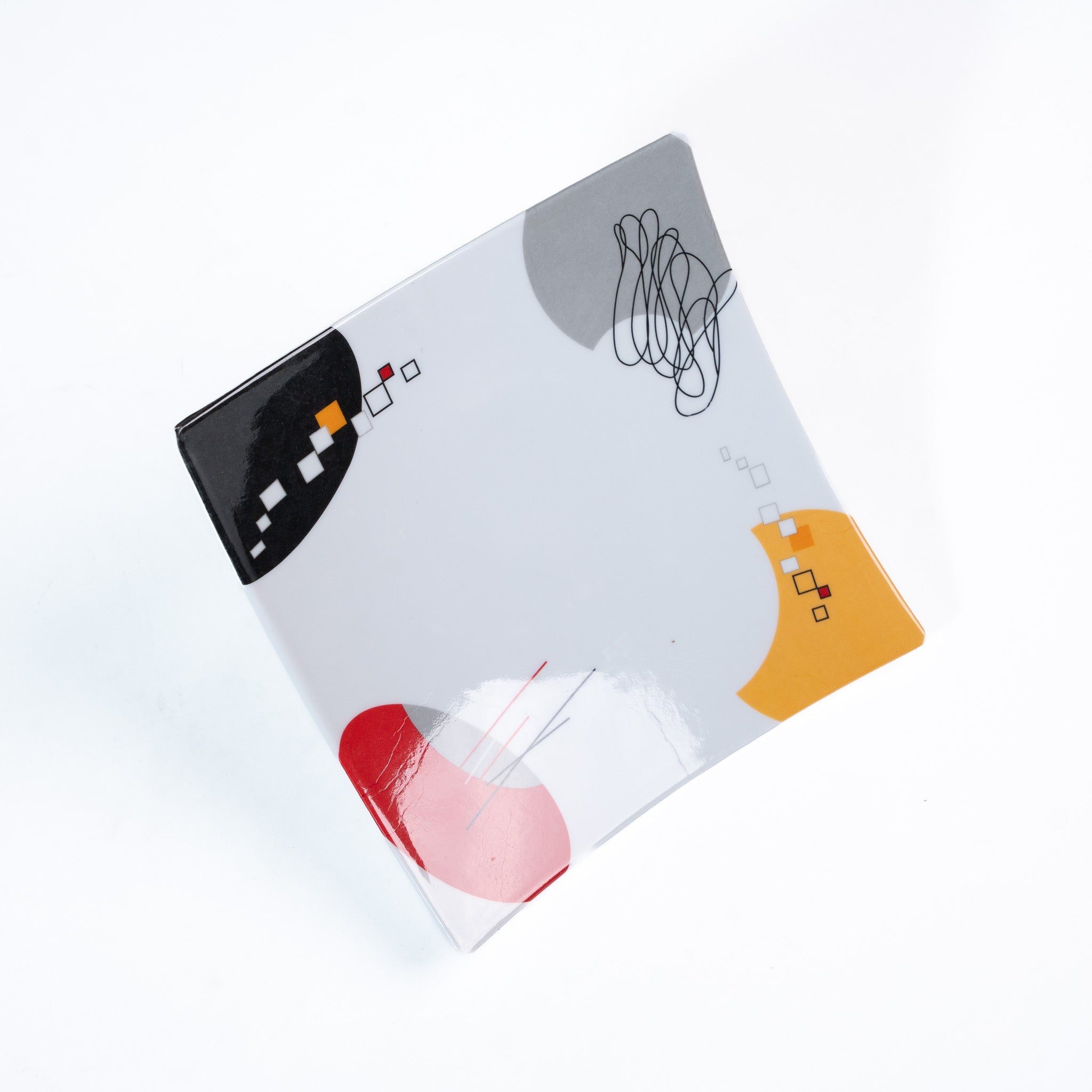 PLATO PICOS 8.6" (Caja con 96 piezas)