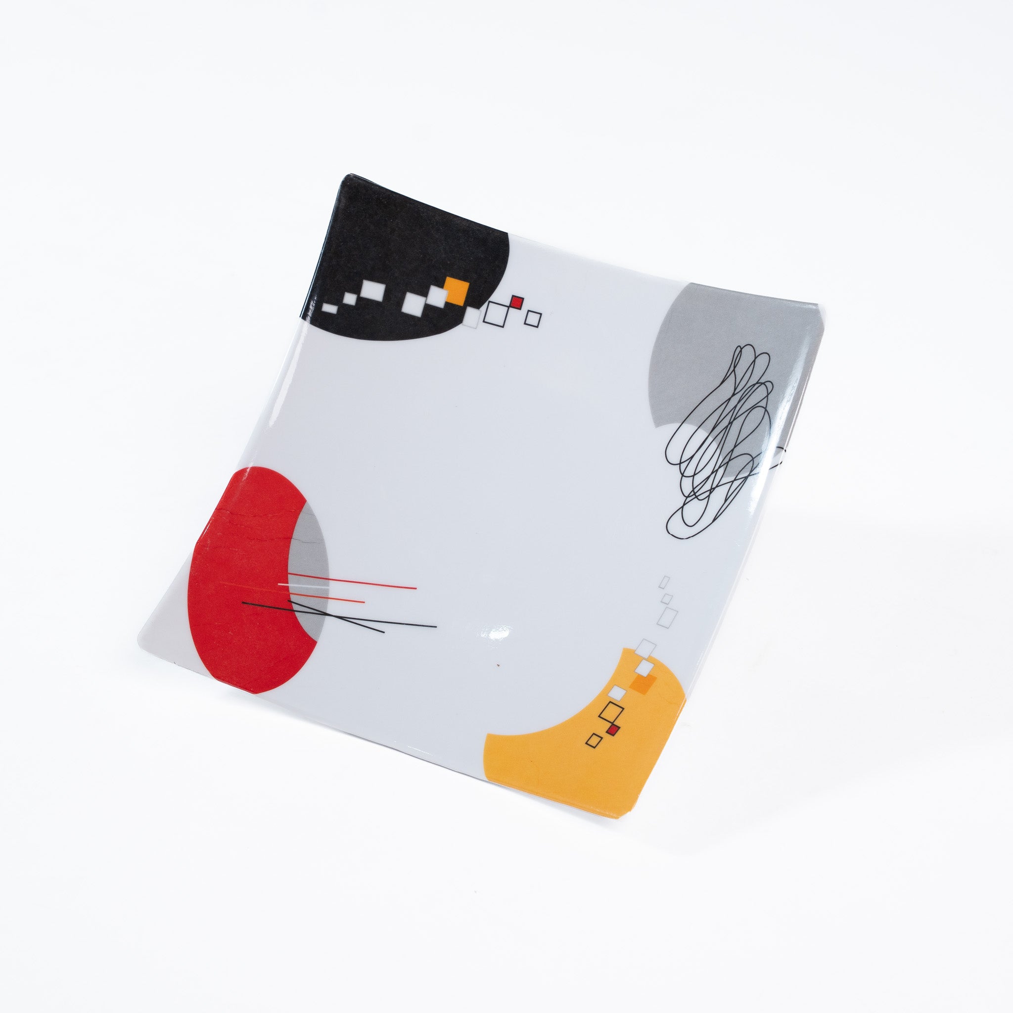 PLATO PICOS 8.6" (Caja con 96 piezas)