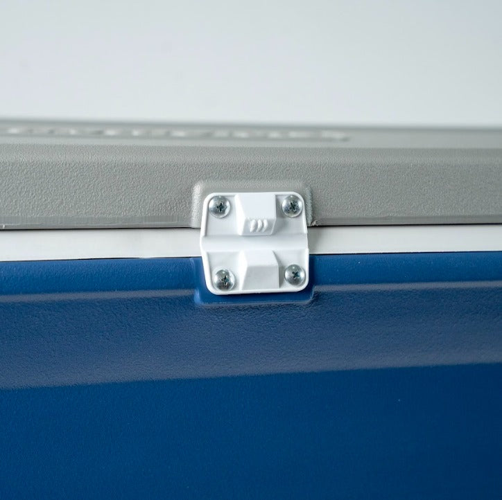 HIELERA 150 QT. AZUL